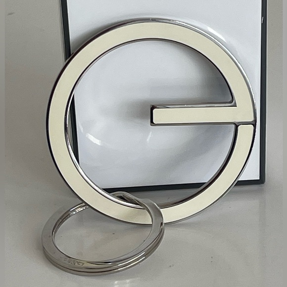 Gucci EUC+ Color Block Keychain - Picture 2 of 7